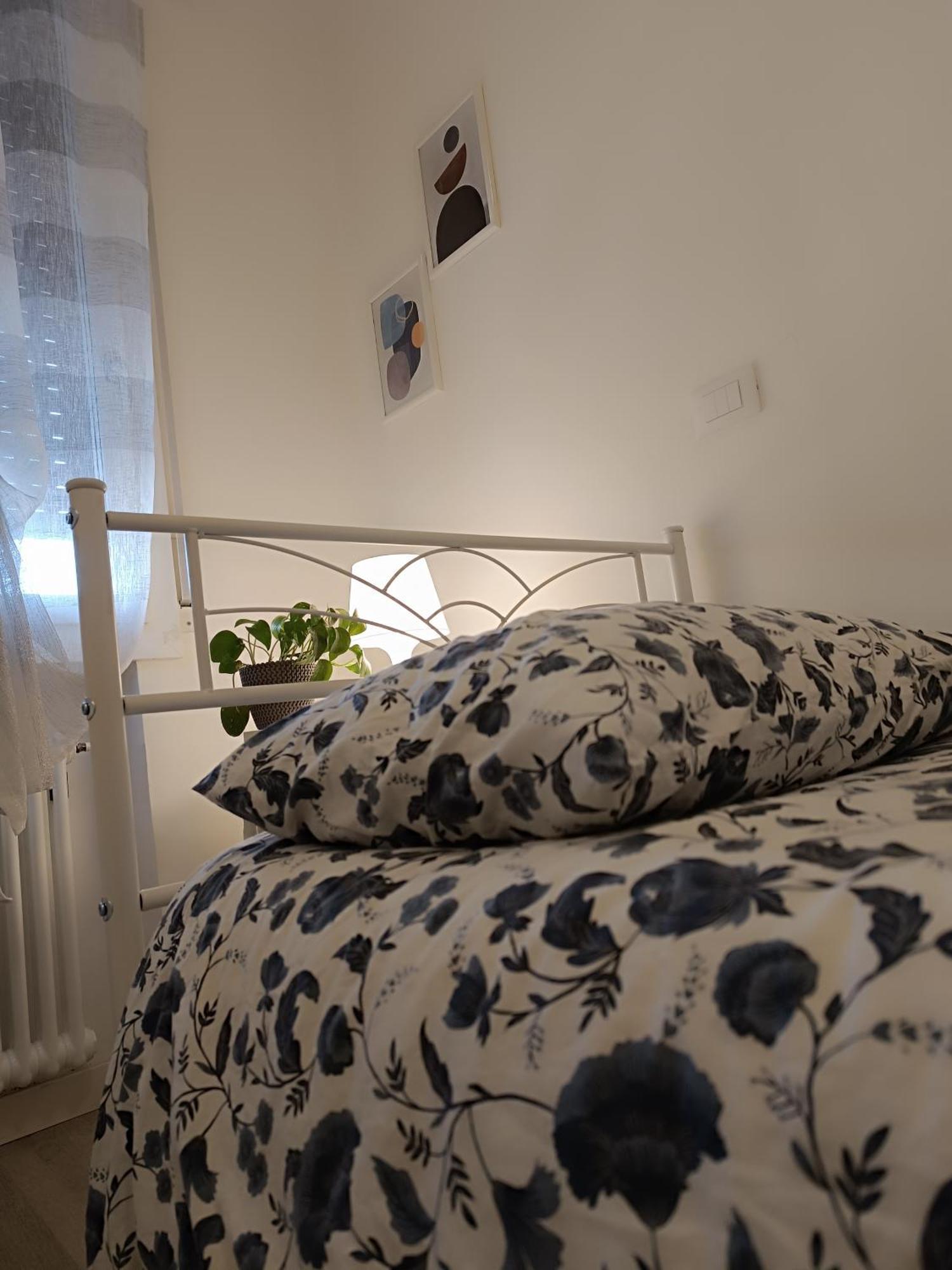 Angela Guest House In Centro Storico コネリアーノ エクステリア 写真